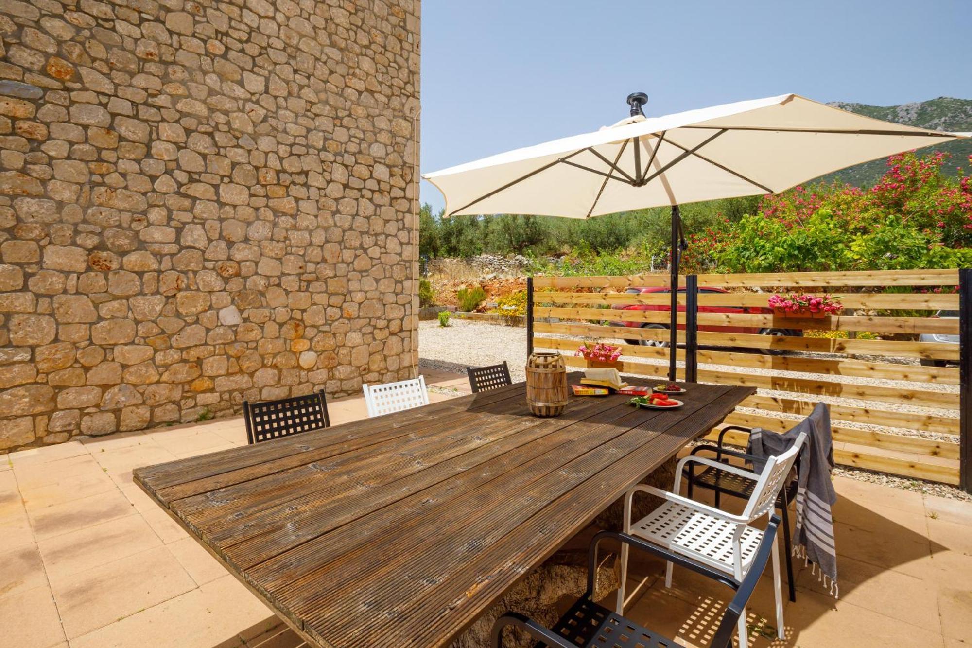 La Pietra Maisonettes Neokhorion  Dış mekan fotoğraf